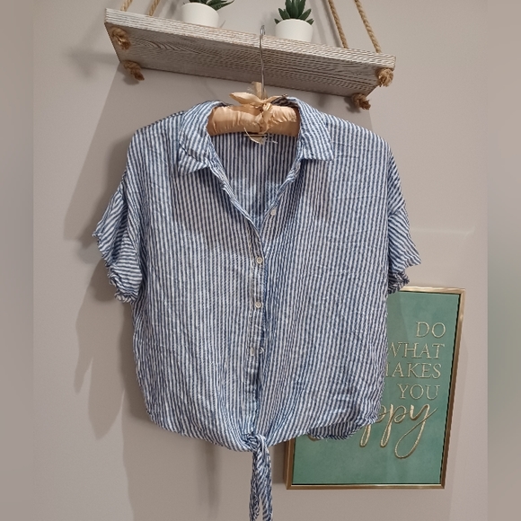 Striped tie-up Rayon shirt - Picture 5 of 7